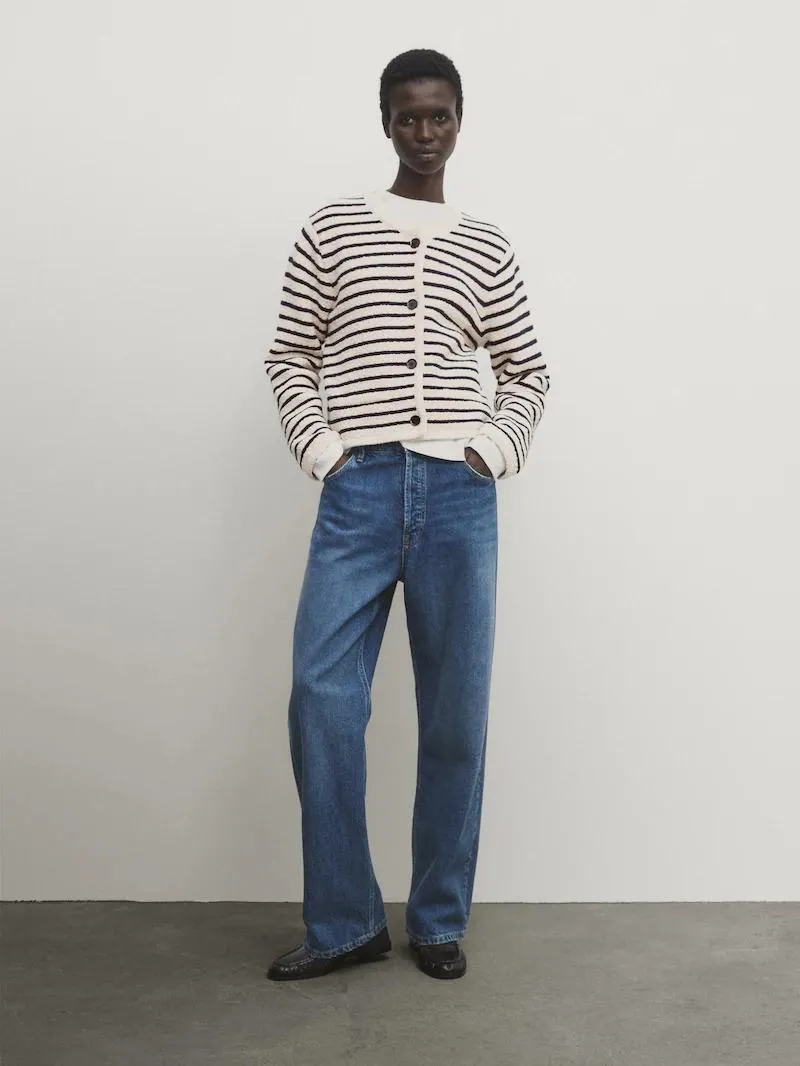 Úpletový kardigan se strukturou, proužky a knoflíky