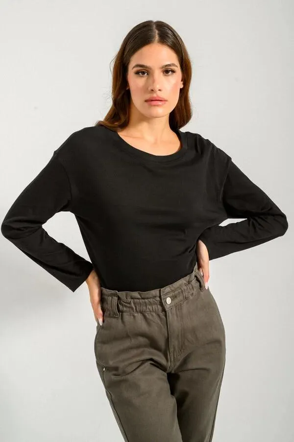 Μπλούζα με στρογγυλή λαιμόκοψη