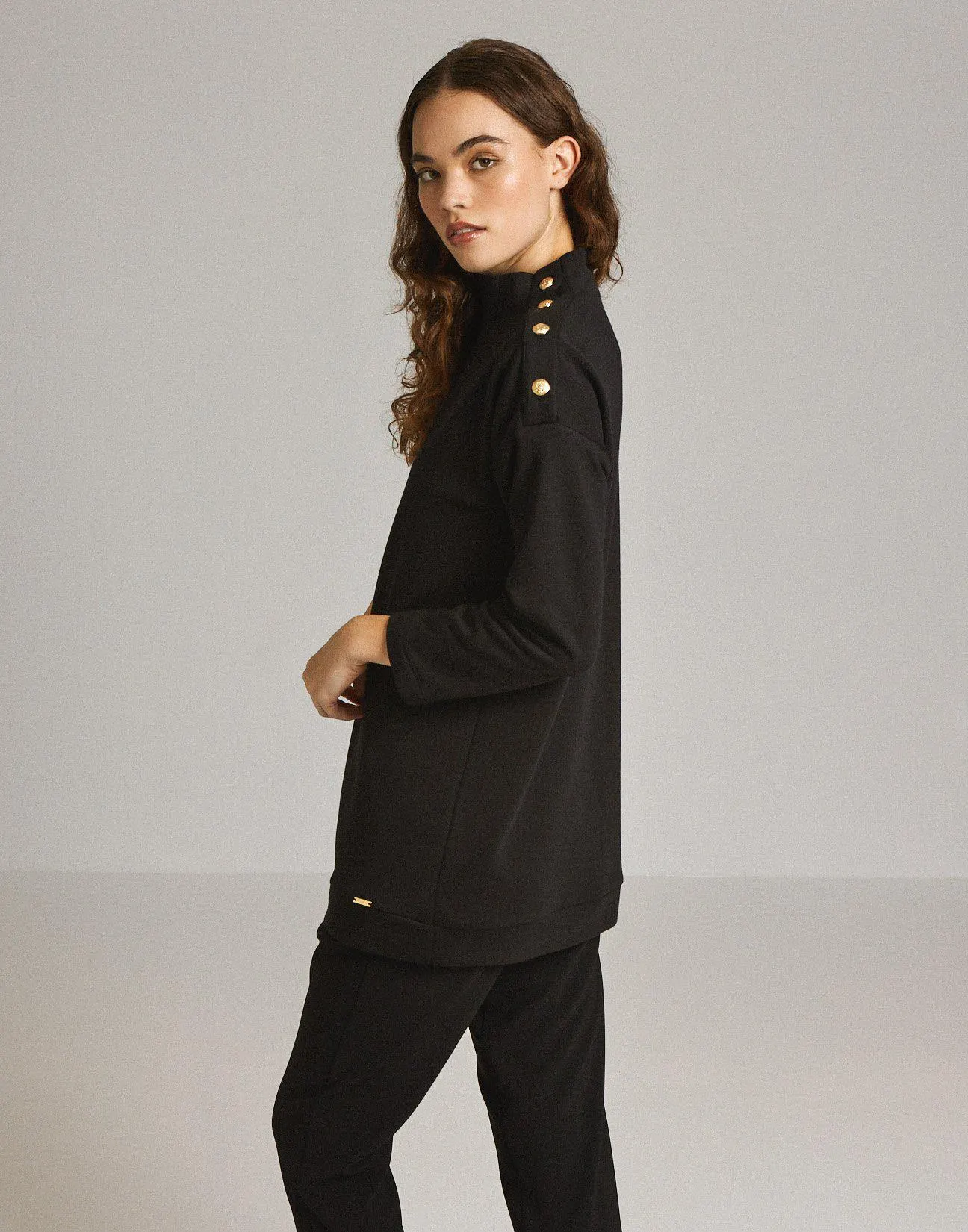 Oversized φούτερ με κουμπιά