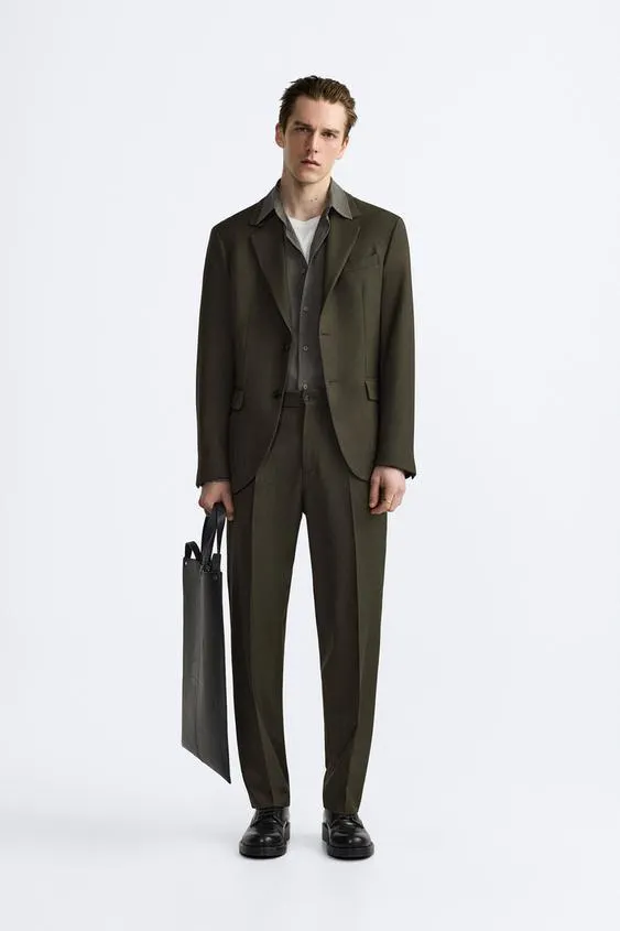 ΠΑΝΤΕΛΟΝΙ ΚΟΣΤΟΥΜΙΟΥ ΜΕ ΜΑΛΛΙ