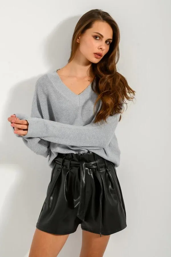 Paperbag σορτς σε όψη δερματίνης