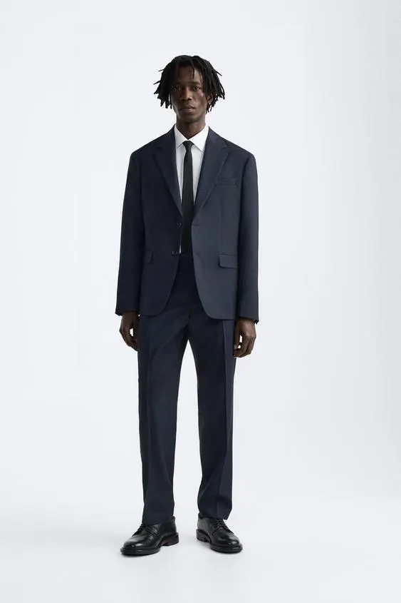 ΚΑΡΟ ΜΠΛΕΪΖΕΡ ΚΟΣΤΟΥΜΙΟΥ ΜΕ ΣΧΕΔΙΟ ΣΤΗΝ ΥΦΑΝΣΗ