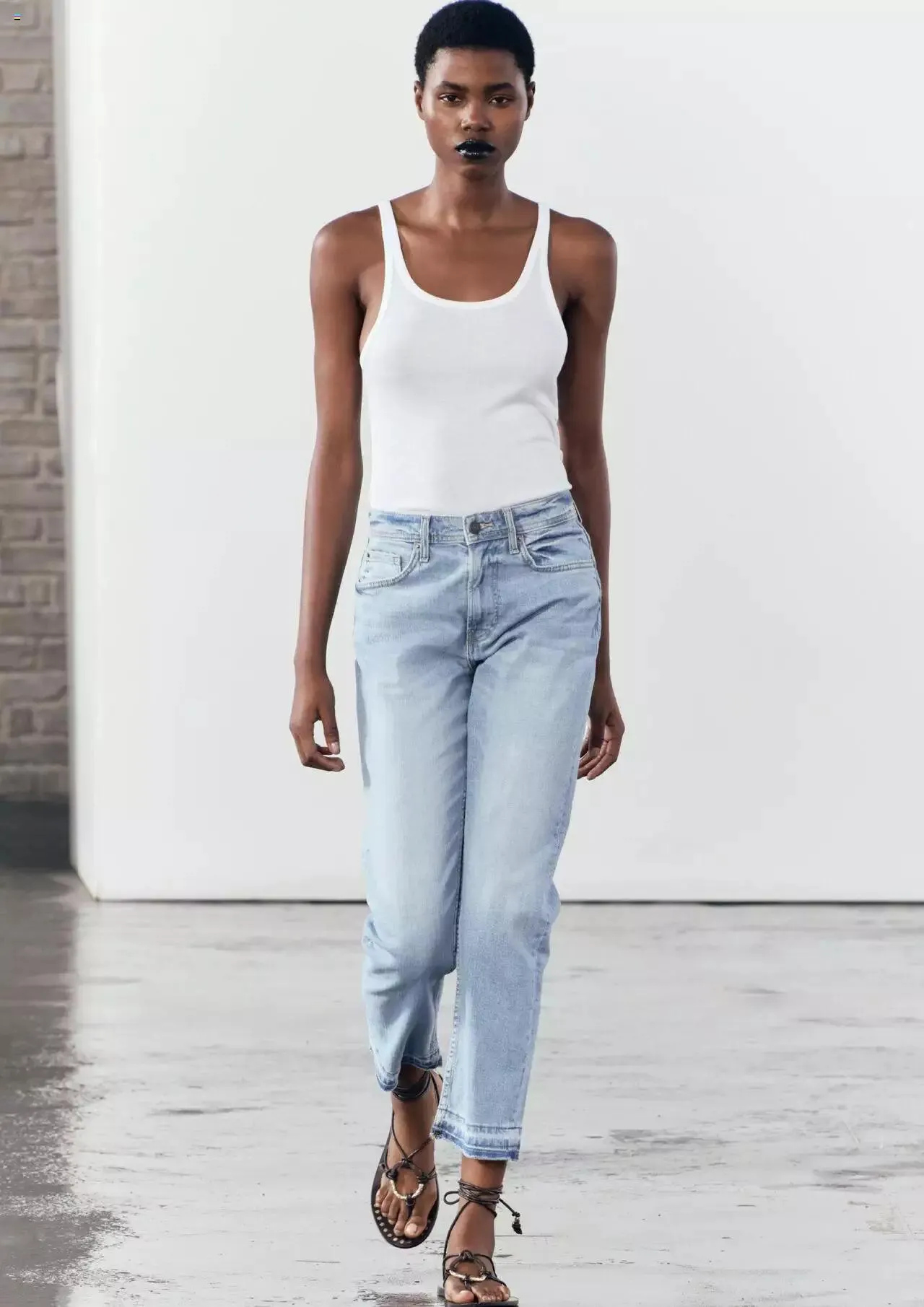 Catalog Zara catalog - Women de la 1 mai până la 31 decembrie 2024 - Revista Pagina 15