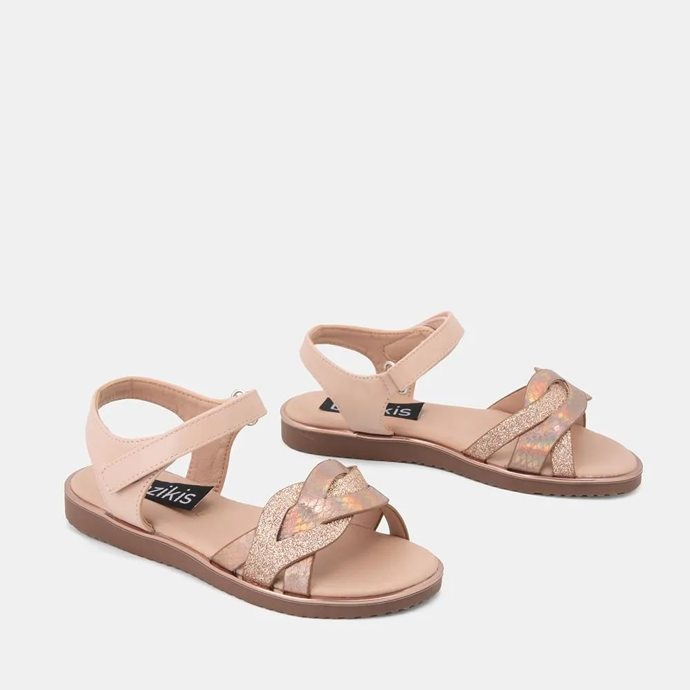 Παιδικά σανδάλια με πλεκτά λουράκια