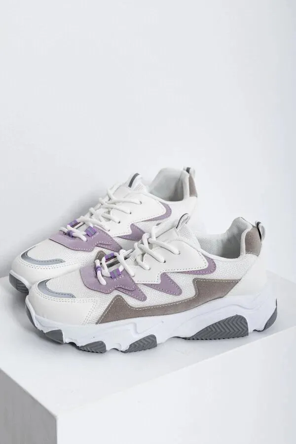 Chunky sneakers