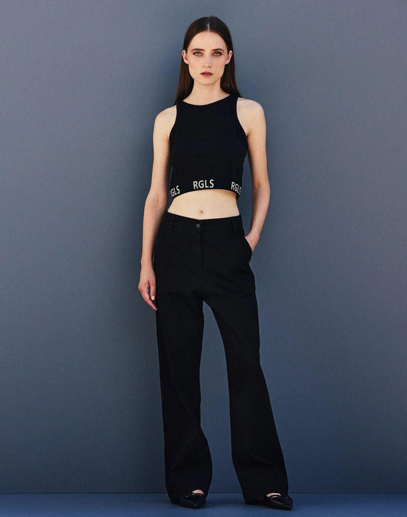 Παντελόνι σε ίσια γραμμή