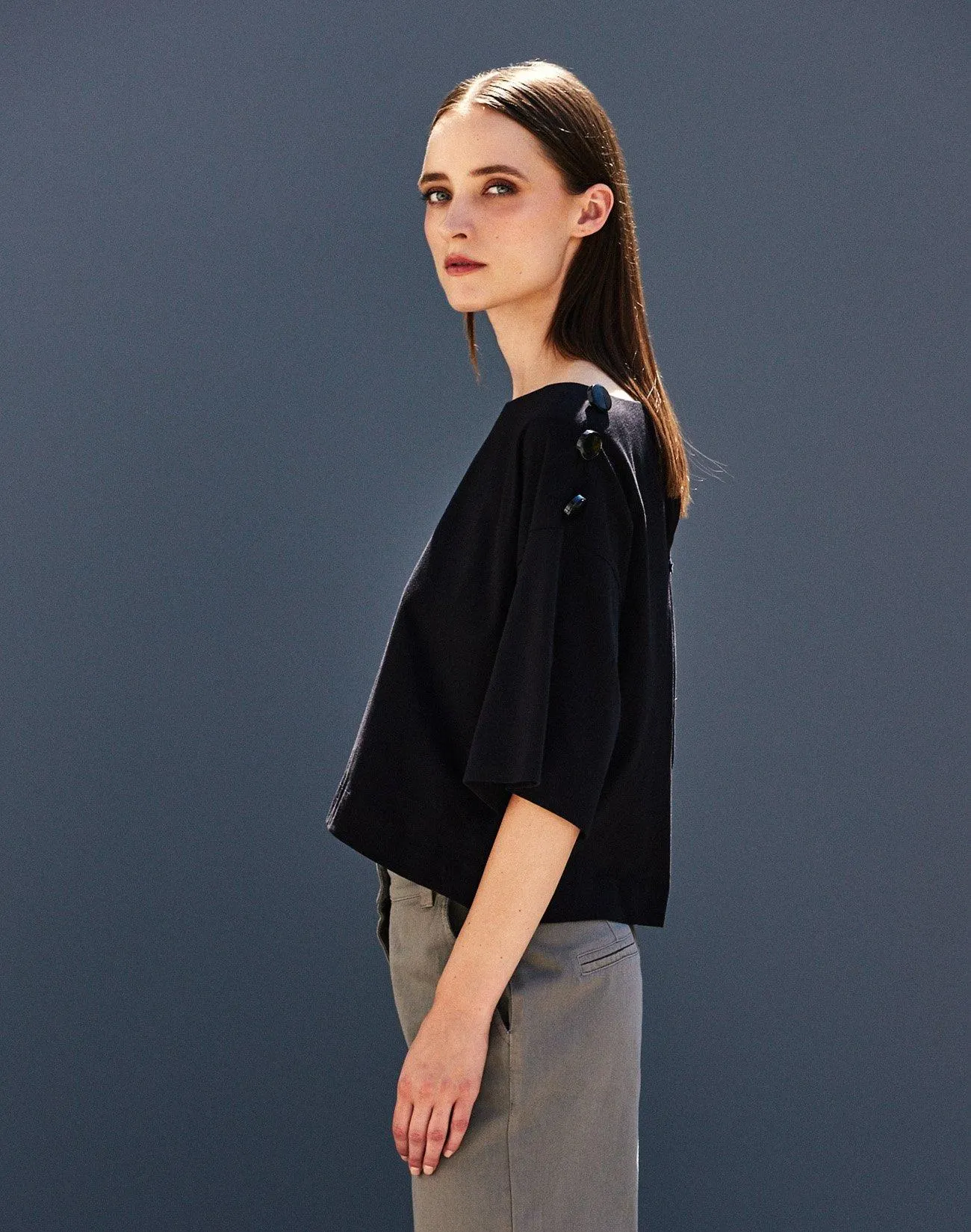 Μπλούζα με λεπτομέρεια κουμπιά