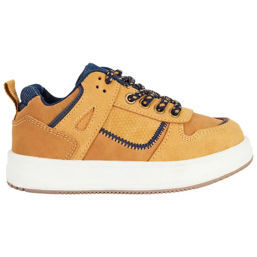 Baskets basses à lacets et empiècements pour garçon