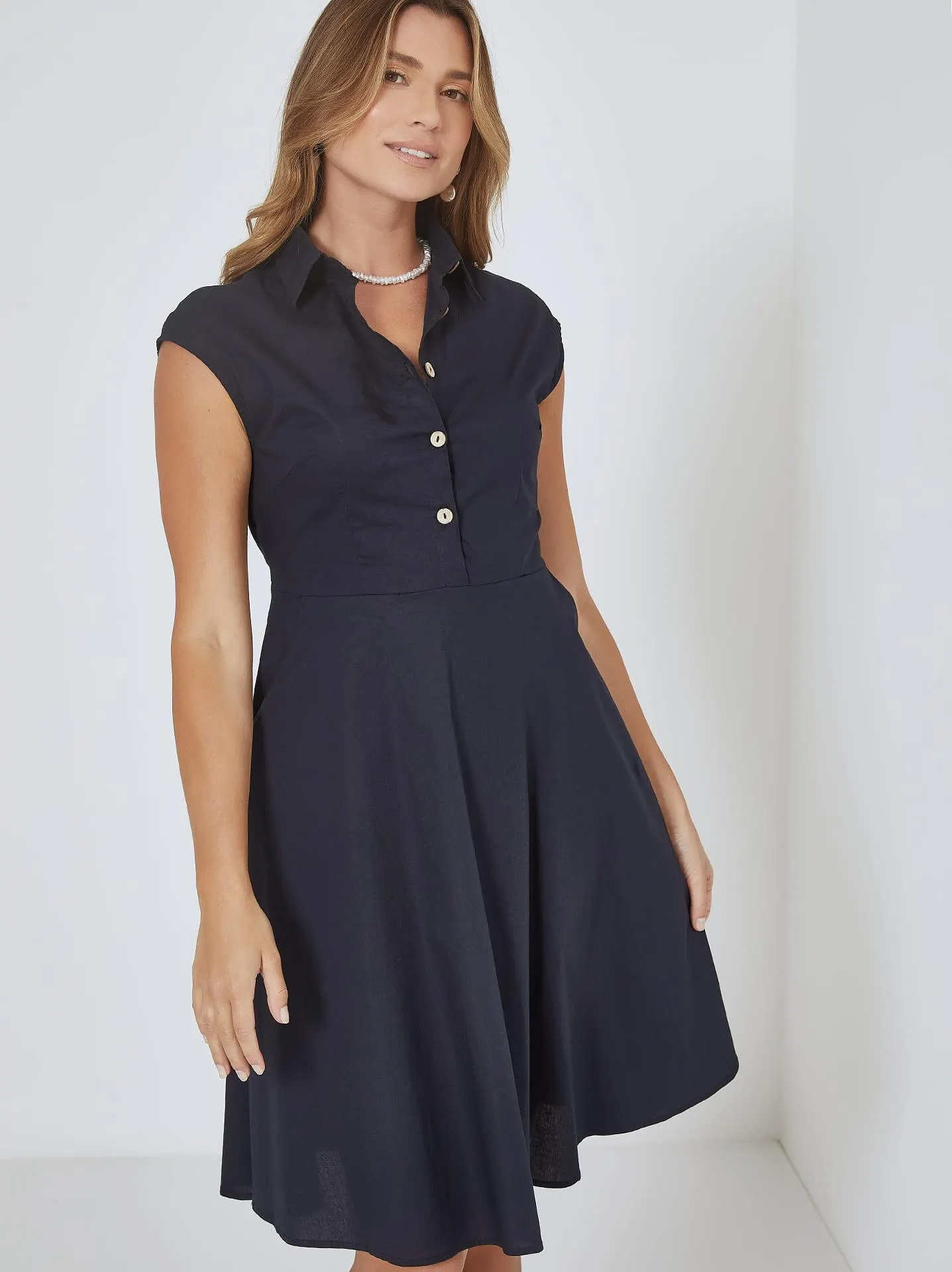 Σεμιζιέ φόρεμα με βαμβάκι σε σκούρο μπλε