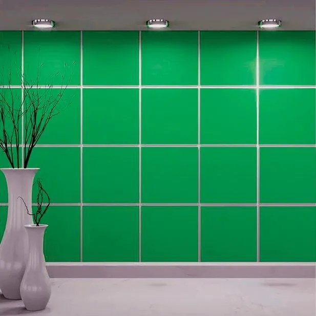 Martina Oasis Green Glossy 20 x 20