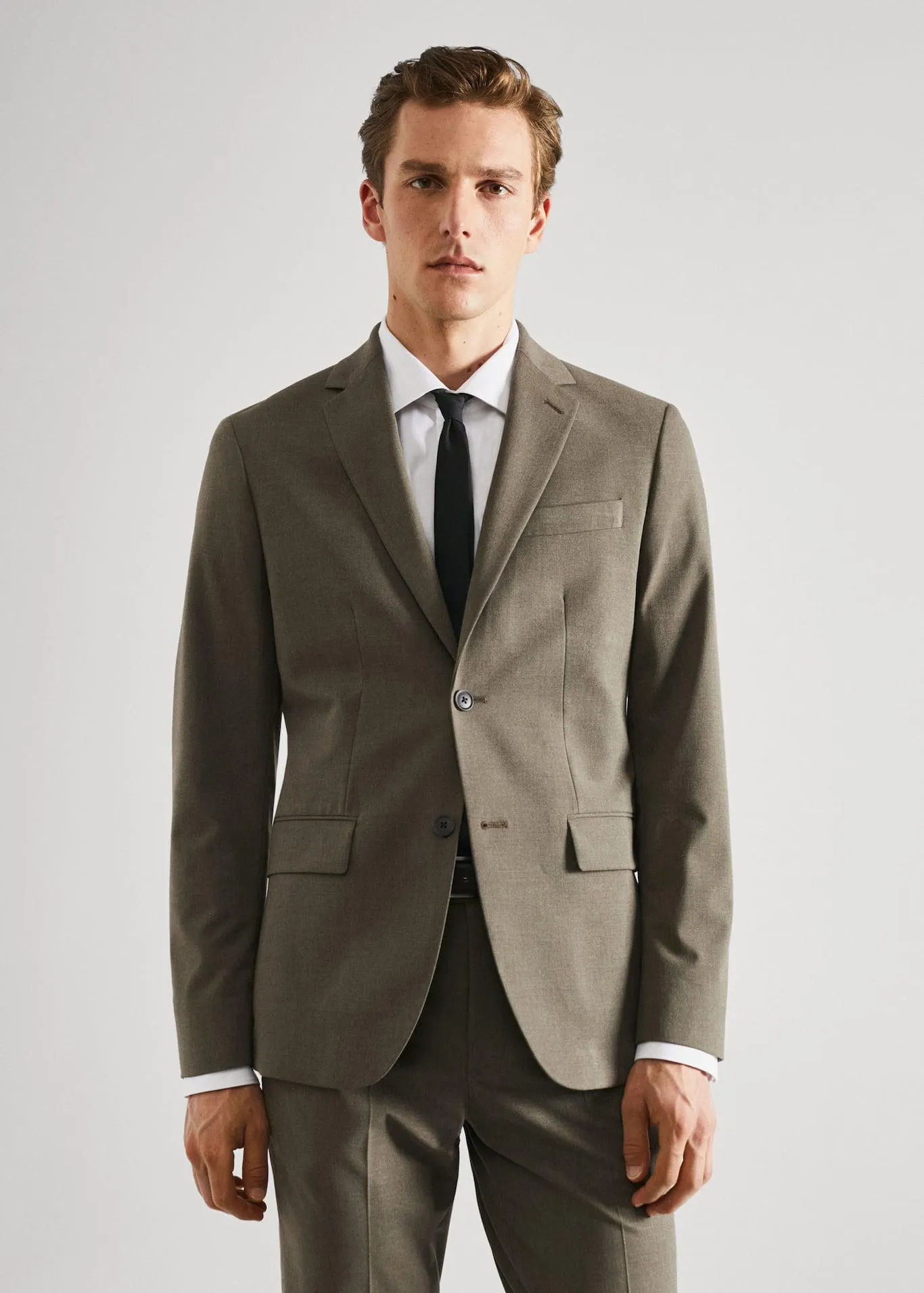 Stretch fabric slim-fit suit jacket