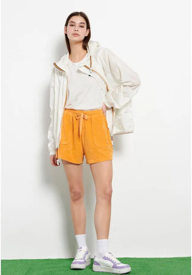 Αθλητικό σορτς σε πετσετέ ύφασμα