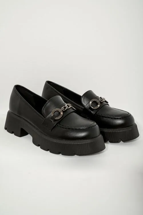 Loafers με λεπτομέρεια