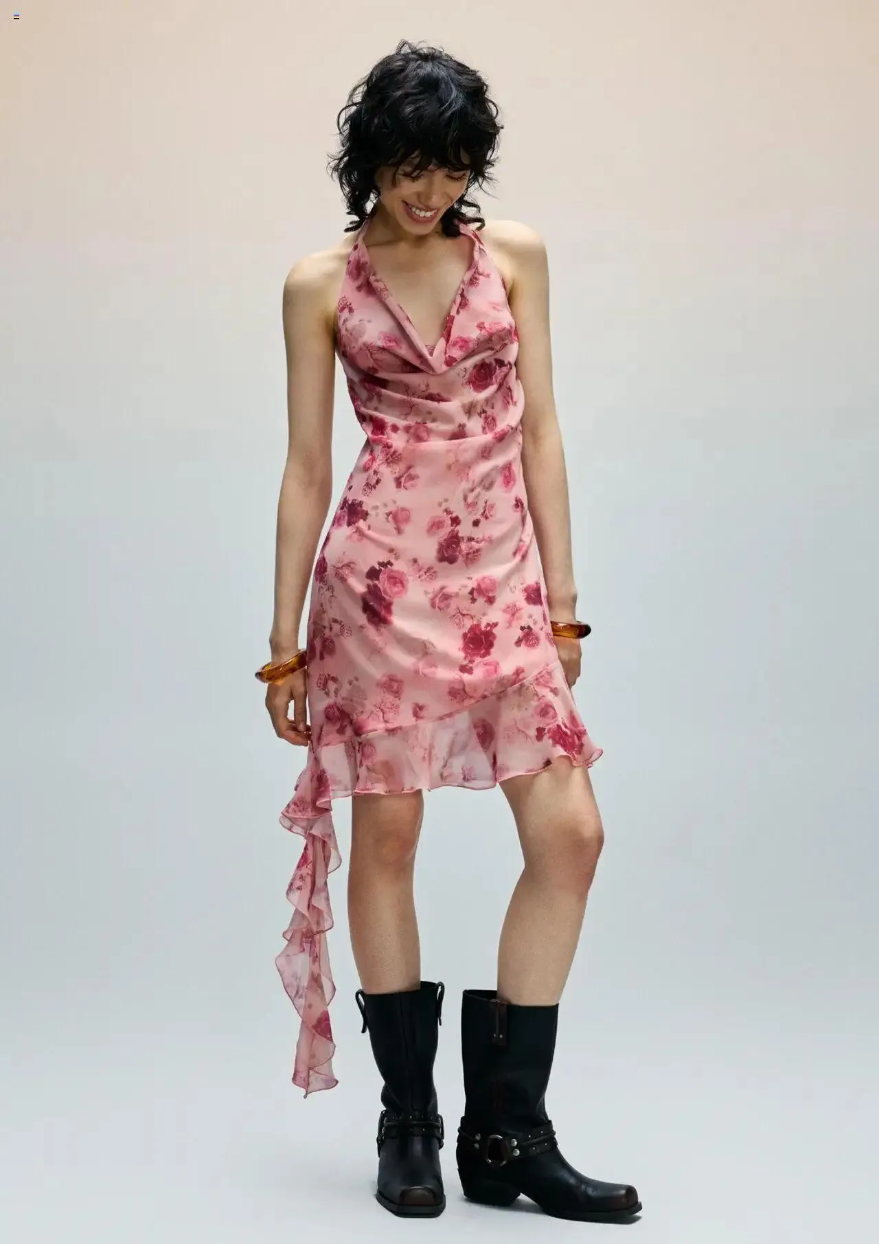 Volantino Bershka Women da 1 settembre a 31 dicembre di 2024 - Pagina del volantino 16