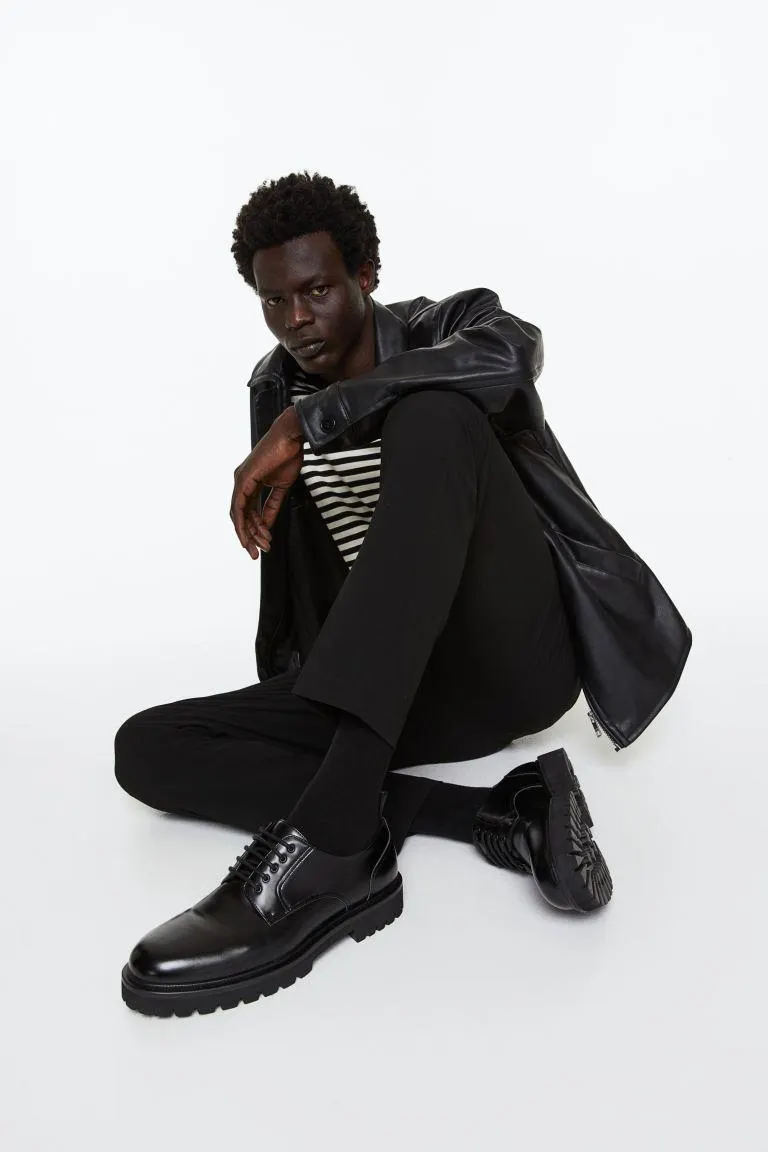 Χοντρόσολα παπούτσια Derby