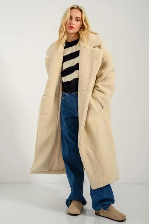 Oversized παλτό από συνθετική γούνα