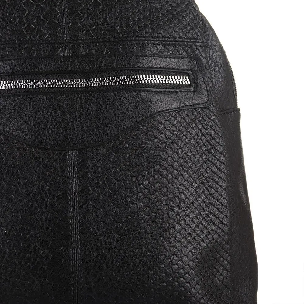 Κροκό γυναικεία τσάντα πλάτης σε μαύρο χρώμα Famous