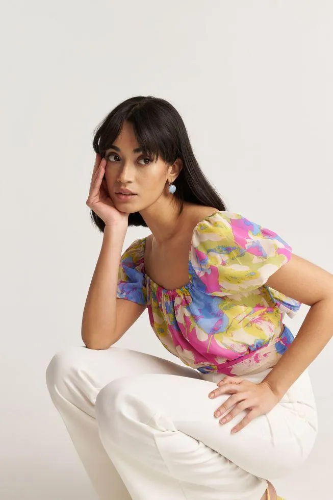 Τοπ εμπριμέ με φουσκωτά μανίκια - Multicolor