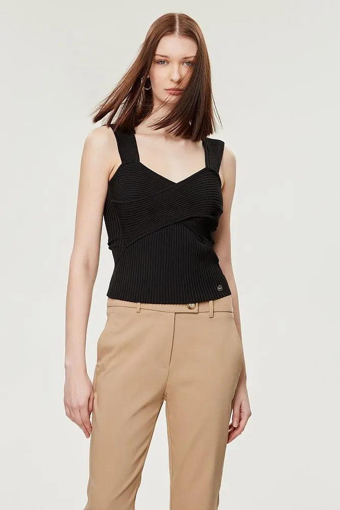 Knit ribbed sleeveless blouse