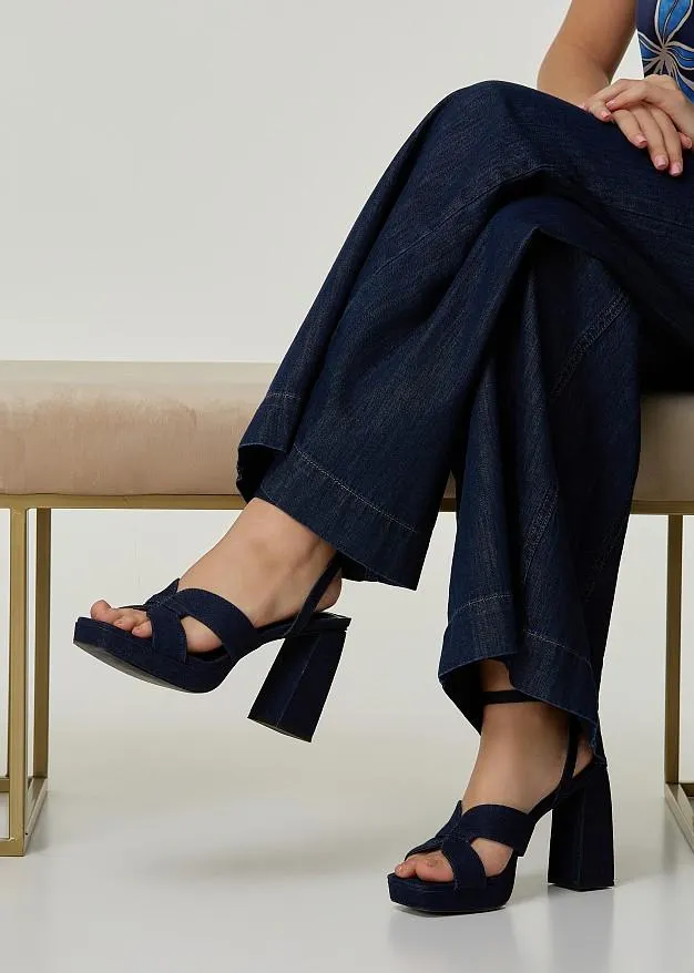 Τζιν ψηλοτάκουνα πέδιλα