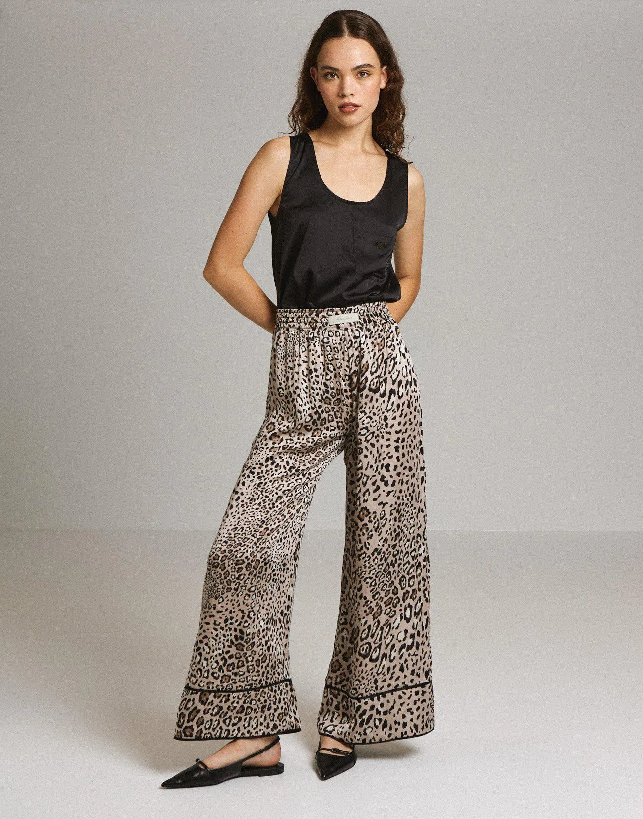 Παντελόνι animal print με ρέλι