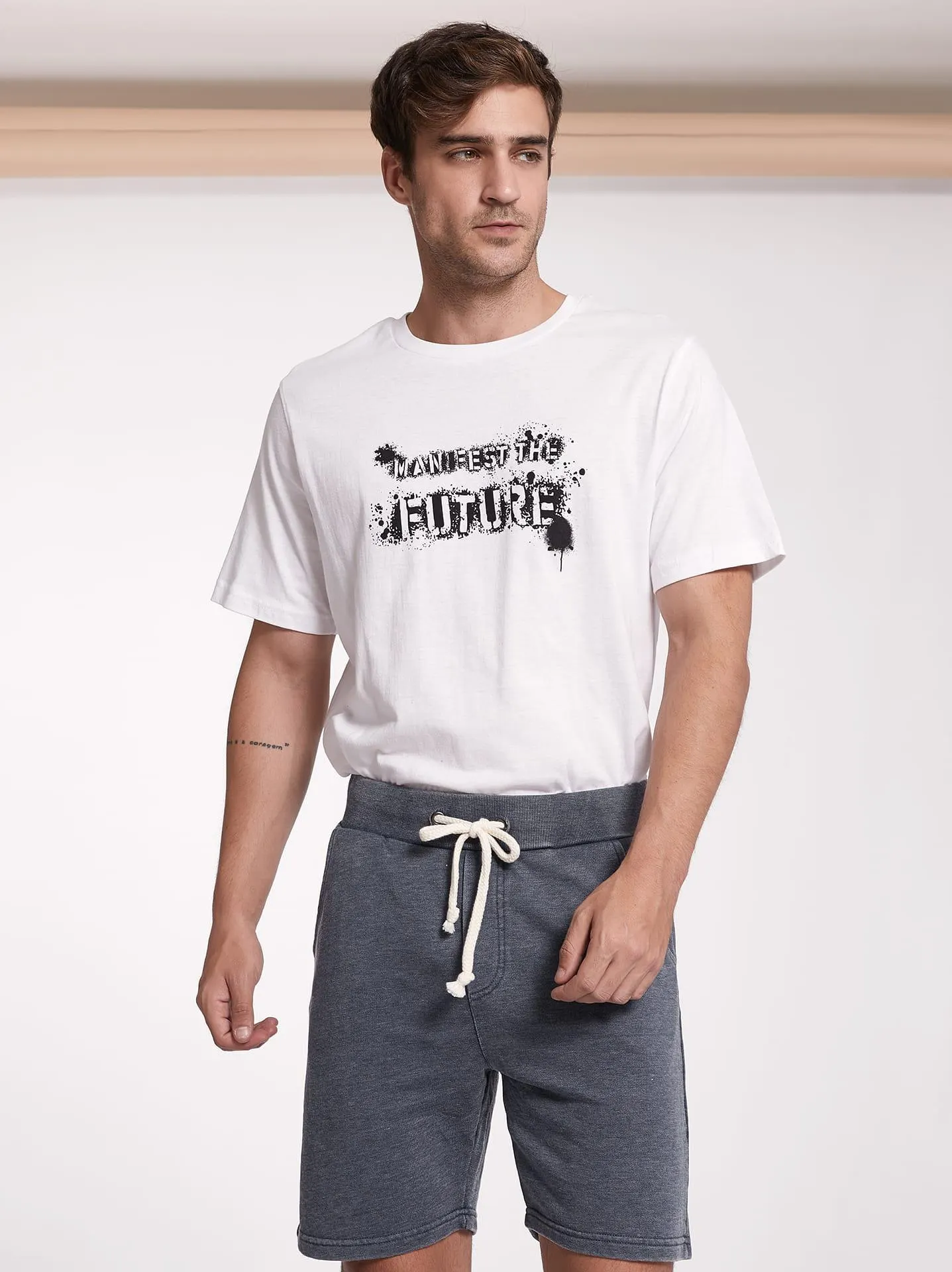 Ανδρική βερμούδα με βαμβάκι σε μπλε ραφ