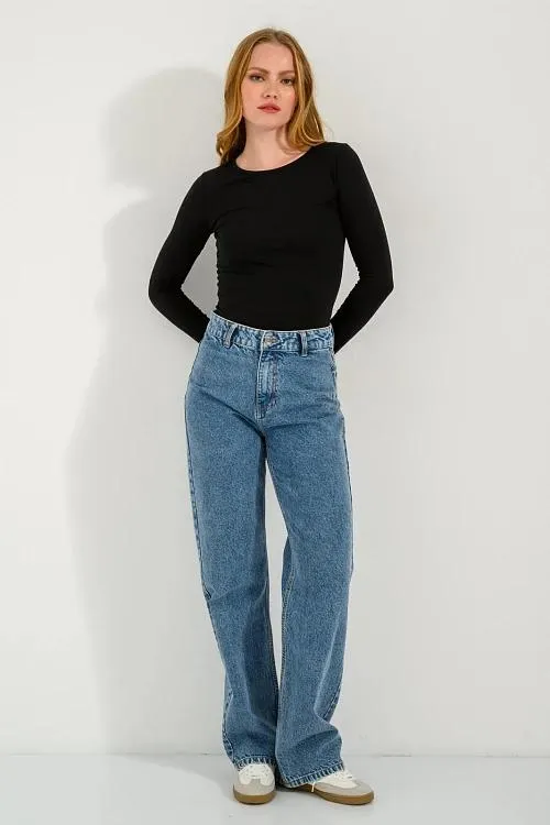 Τοπ με στρογγυλή λαιμόκοψη