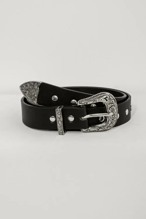 Ζώνη σε όψη δερματίνης με σκαλιστή αγκράφα