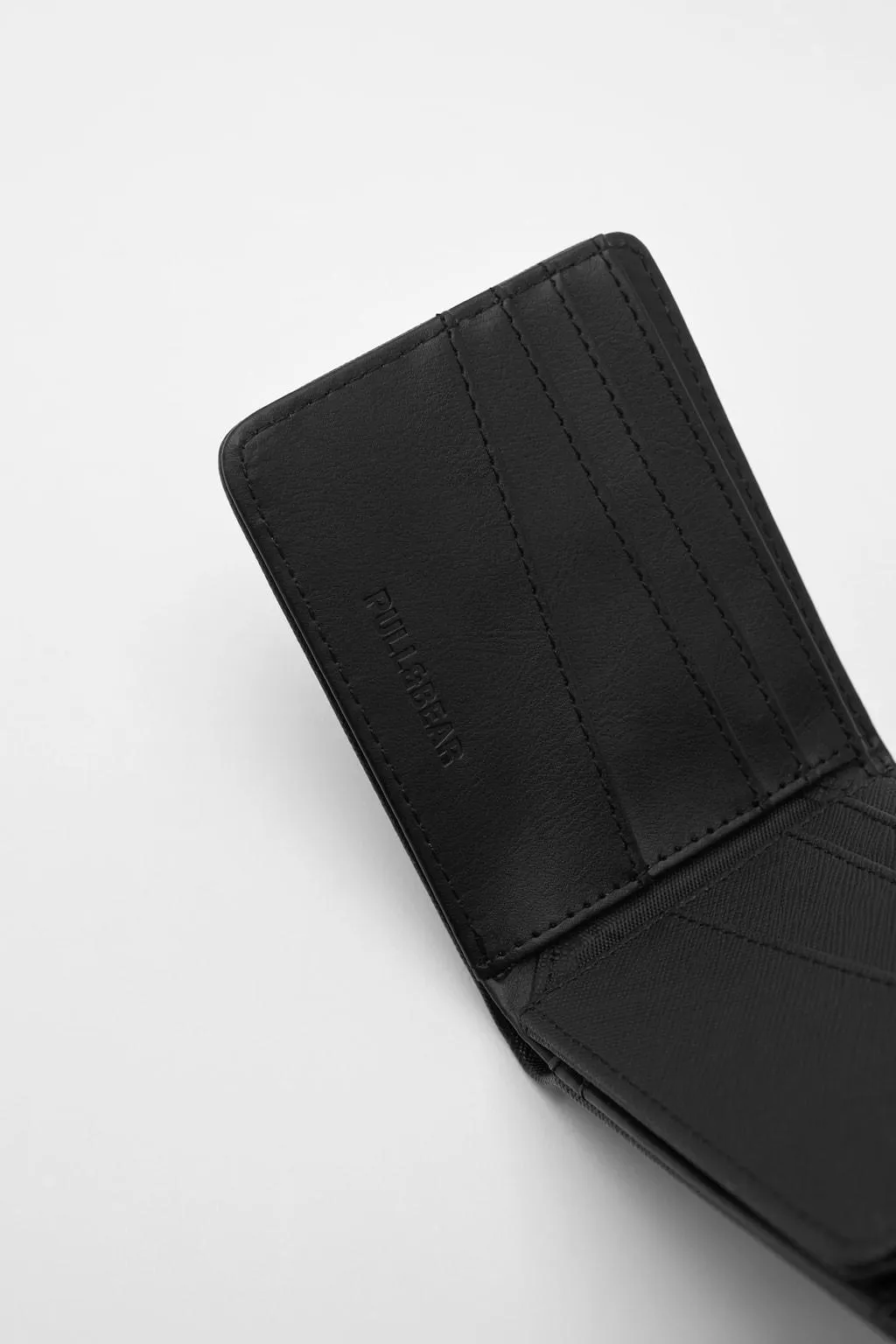 BLACK ROUGH WALLET