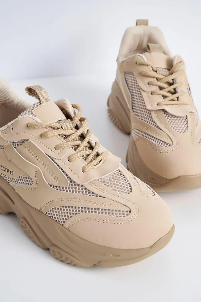 Sneakers μονόχρωμα με ψηλή σόλα Beige