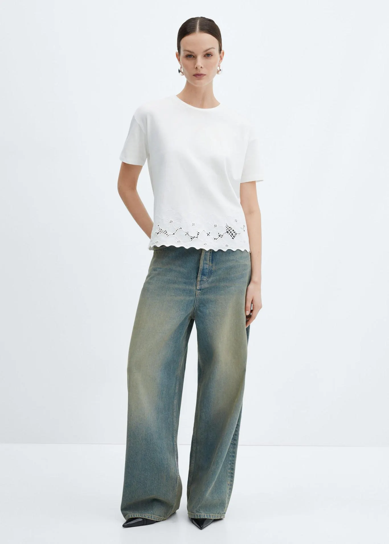 V-neck striped T-shirt