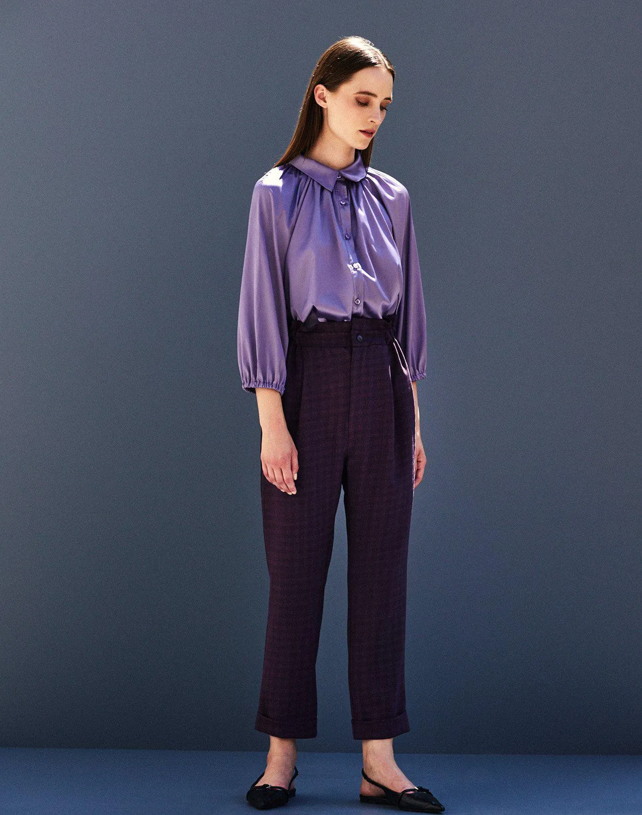 Ψηλόμεσο παντελόνι με ρεβέρ