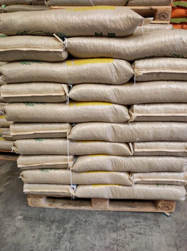 Νο 430 Σύνθετη Ζωοτροφή Υψηλής Γαλακτοπαραγωγής Αιγοπροβάτων σε Pellet 30Kg