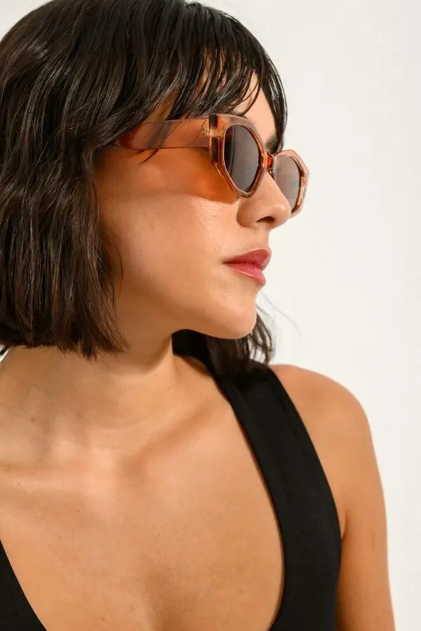 Οβάλ γυαλιά ηλίου