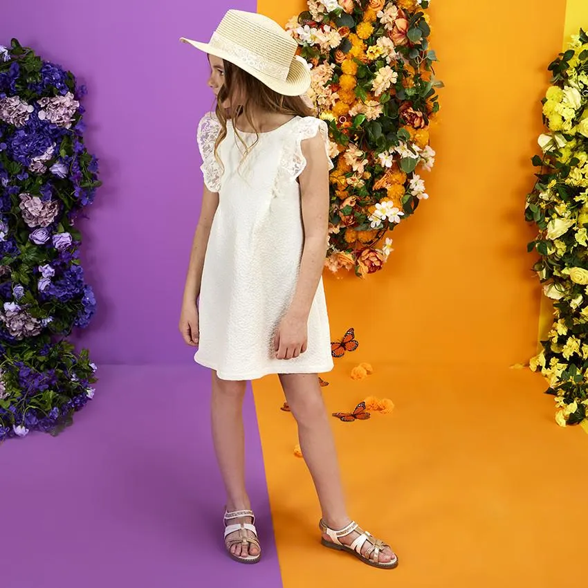 Γιορτινό φόρεμα σε jacquard με μανίκια κεντημένες για κορίτσι