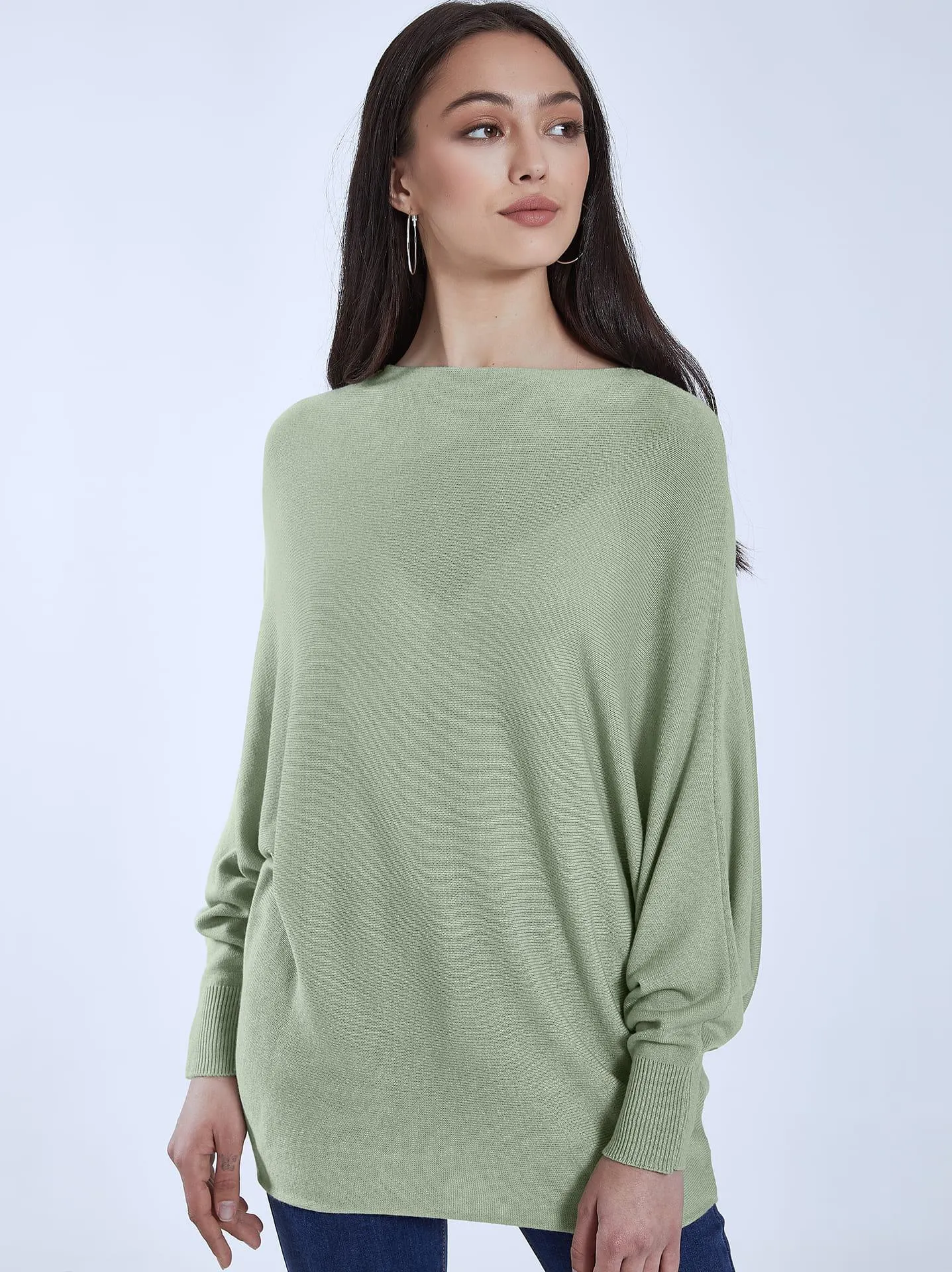 Πουλόβερ με μανίκι νυχτερίδα σε πράσινο ανοιχτό