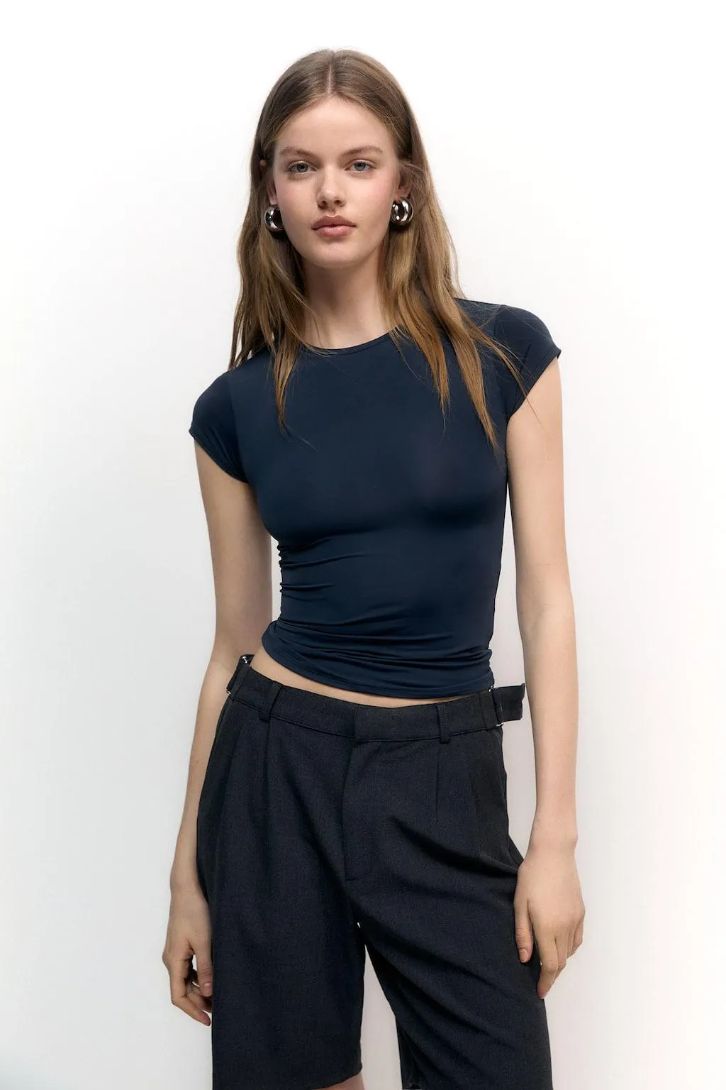 ΚΟΝΤΟΜΆΝΙΚΗ ΜΠΛΟΎΖΑ ΑΠΌ ΠΟΛΥΑΜΊΔΙΟ