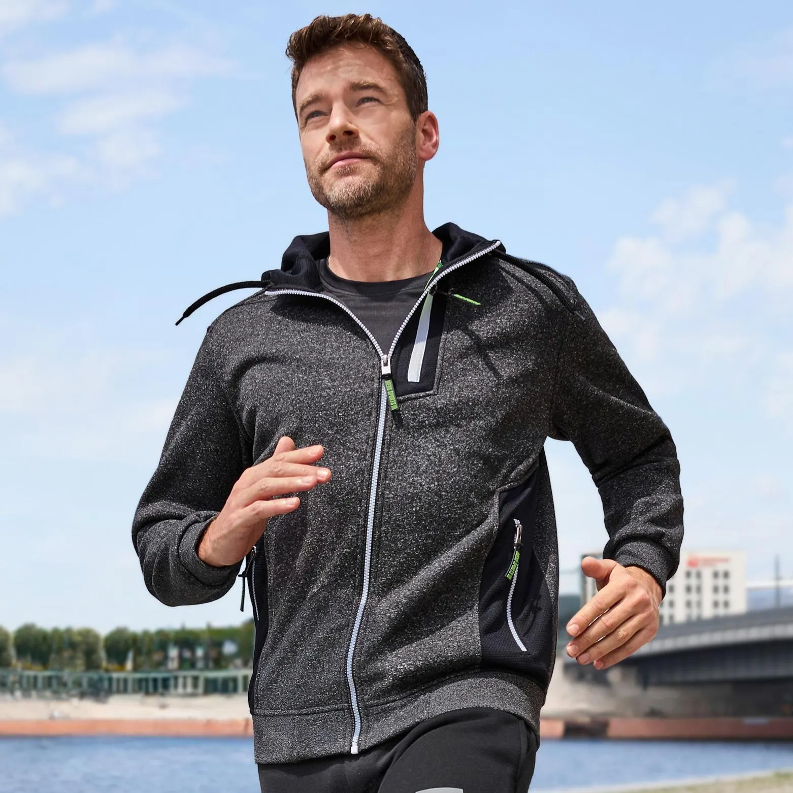 Herren-Fleecejacke mit Kapuze