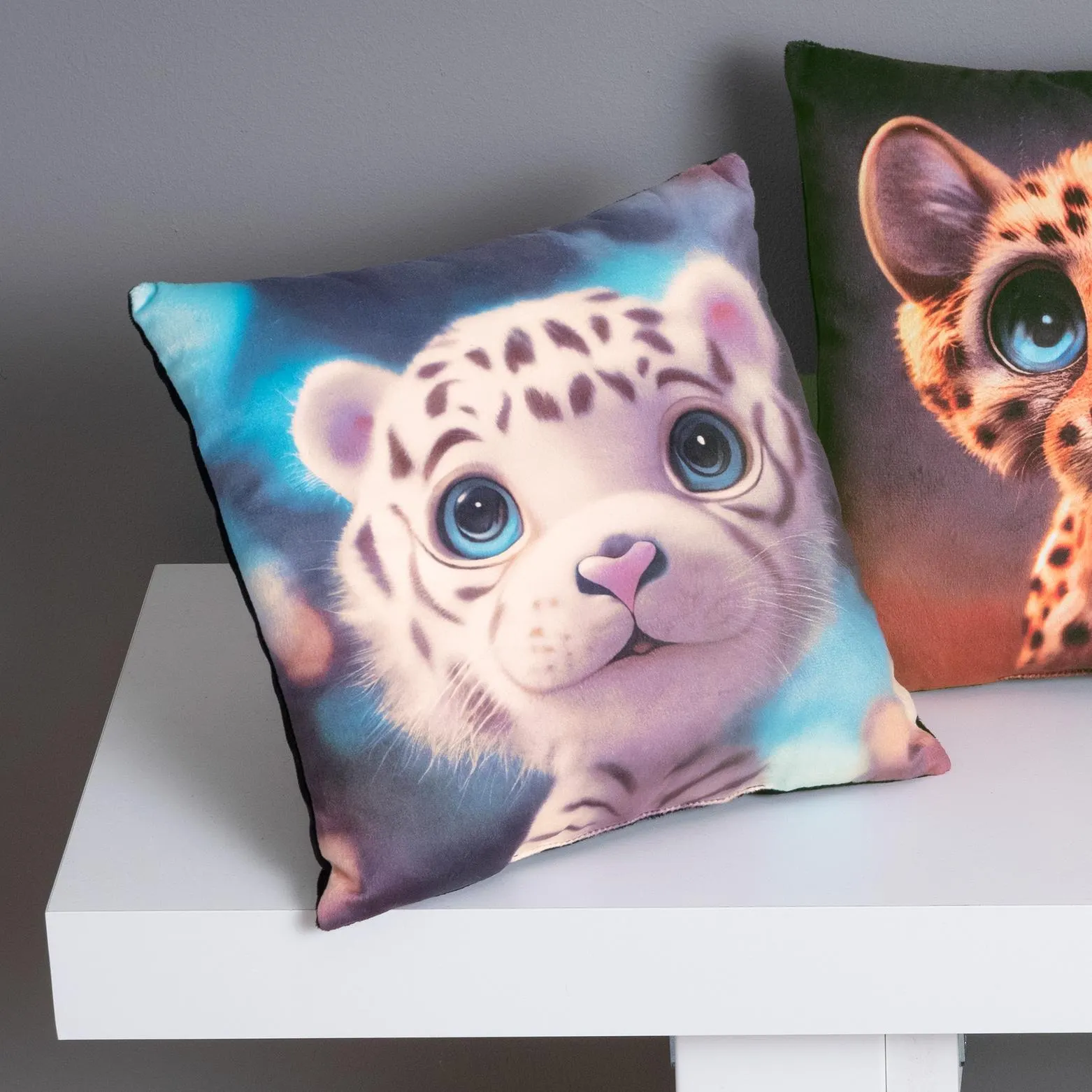 Dekokissen mit Tiermotiven, ca. 30x30cm