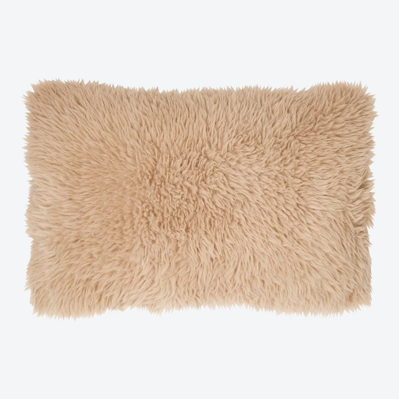 Dekokissen in flauschigem Design