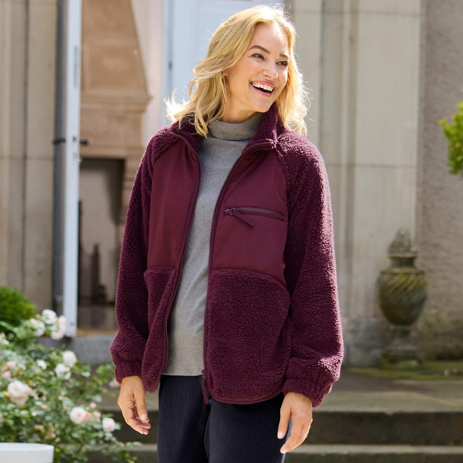 Damen-Teddy-Jacke mit Brusttasche