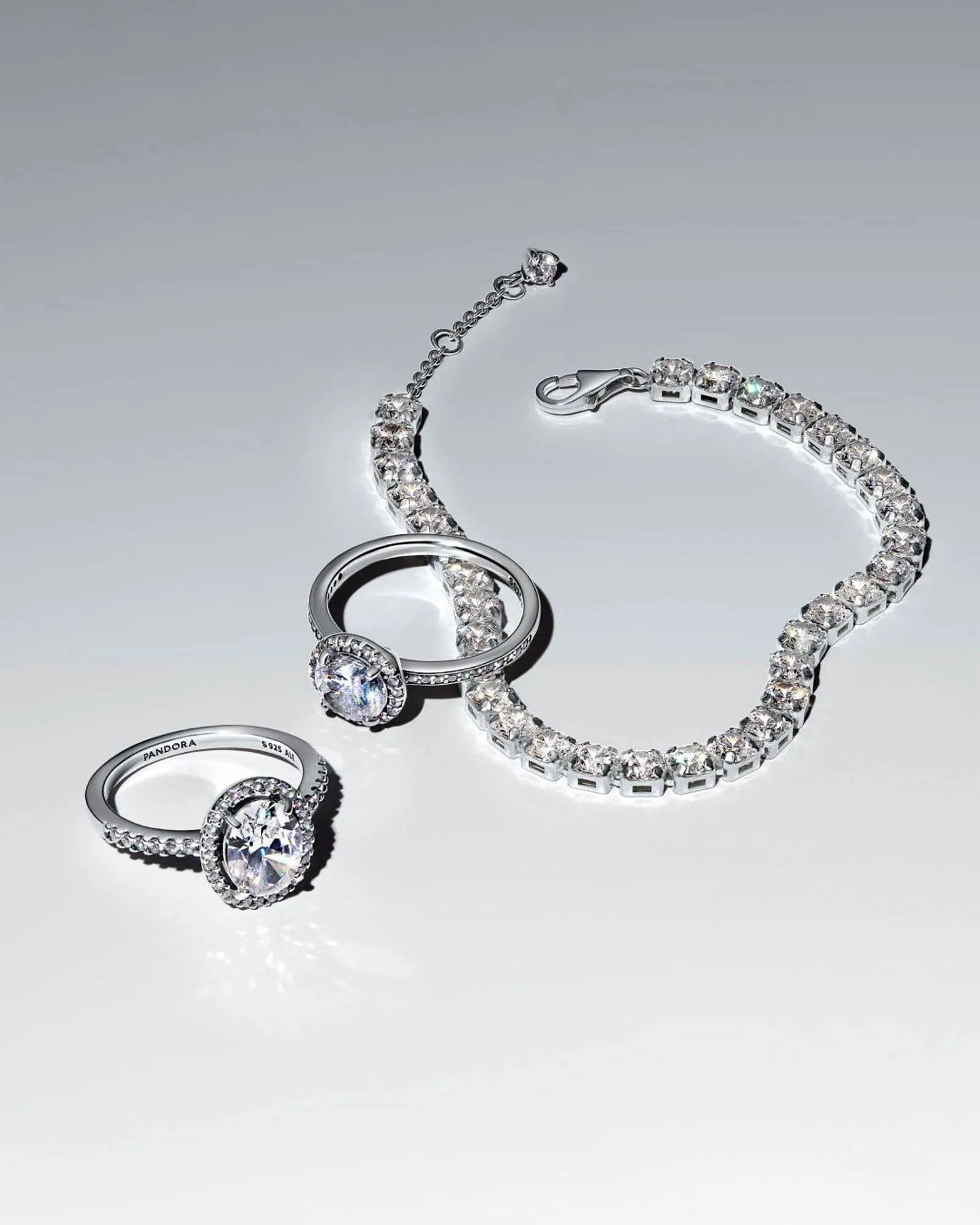 Katalógus Pandora akciós újság május 29.-tól június 18.-ig 2025. - Oldal 3