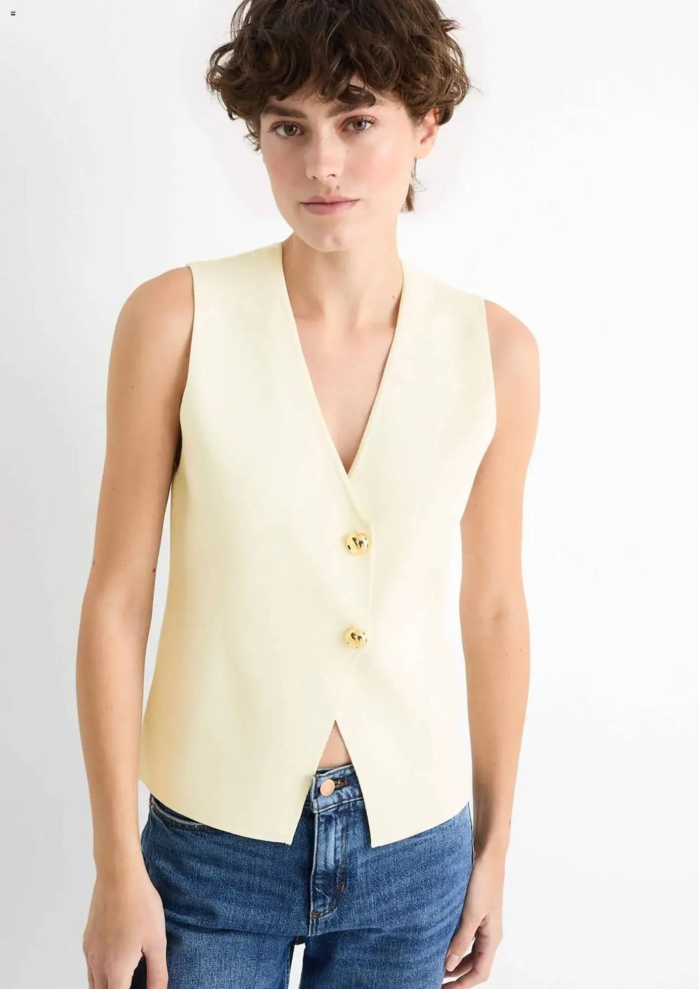 Katalógus C&A akciós újság január 3.-tól január 31.-ig 2025. - Oldal 12