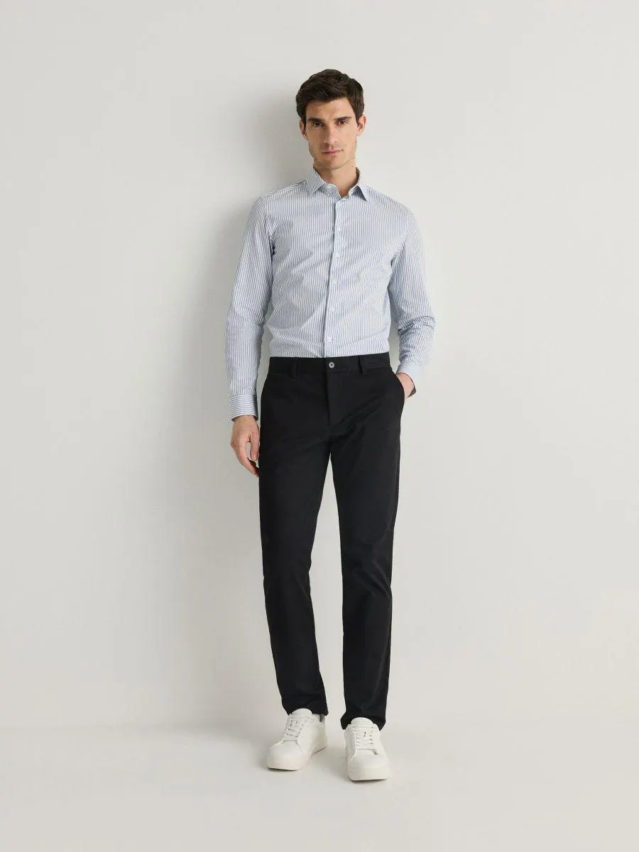 Chino slim fit nadrág