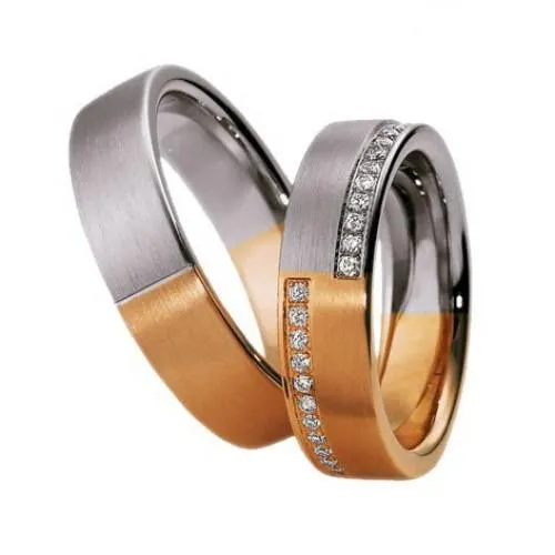 Többszínű arany karikagyűrű