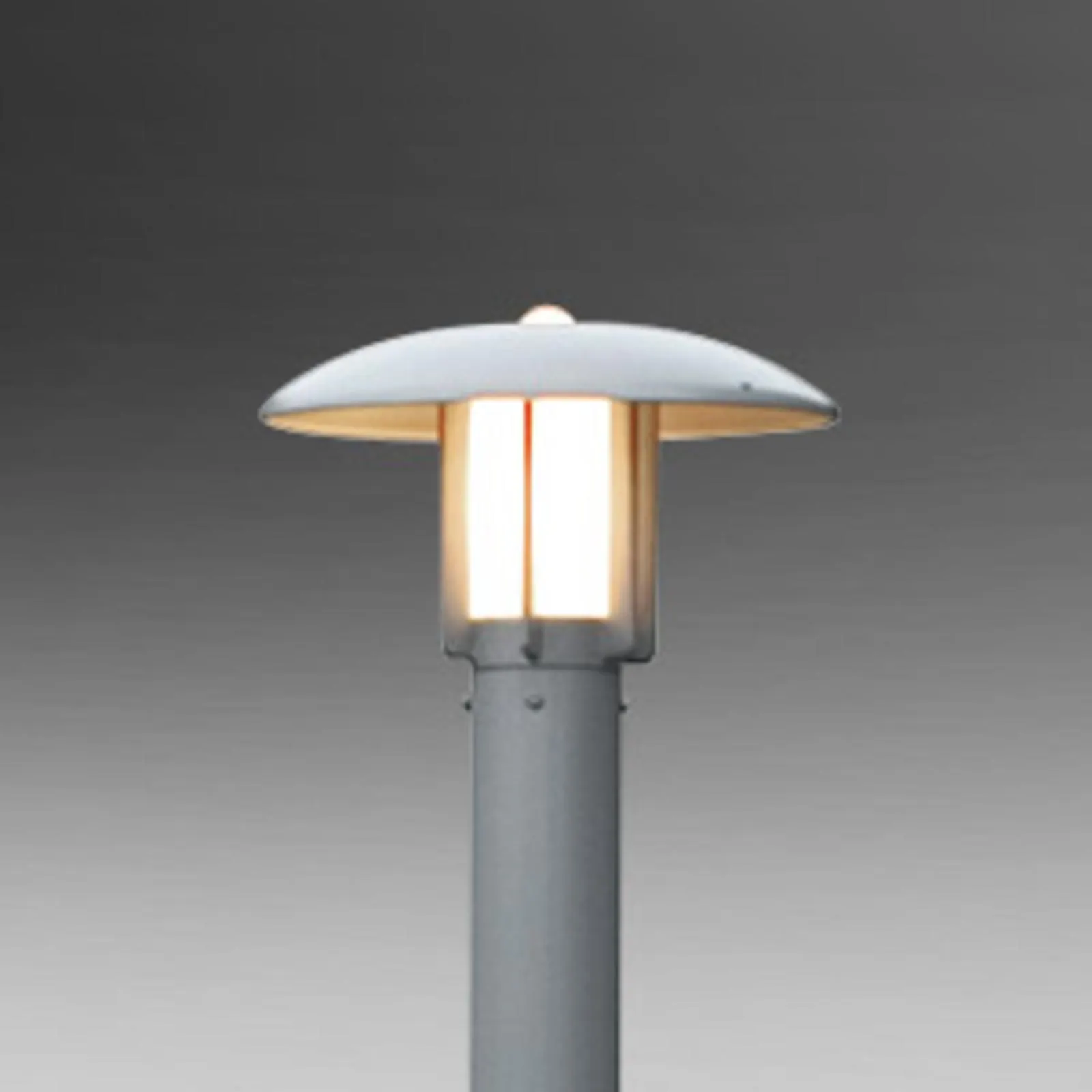 Ezüst lakkozott lámpa Heimdal