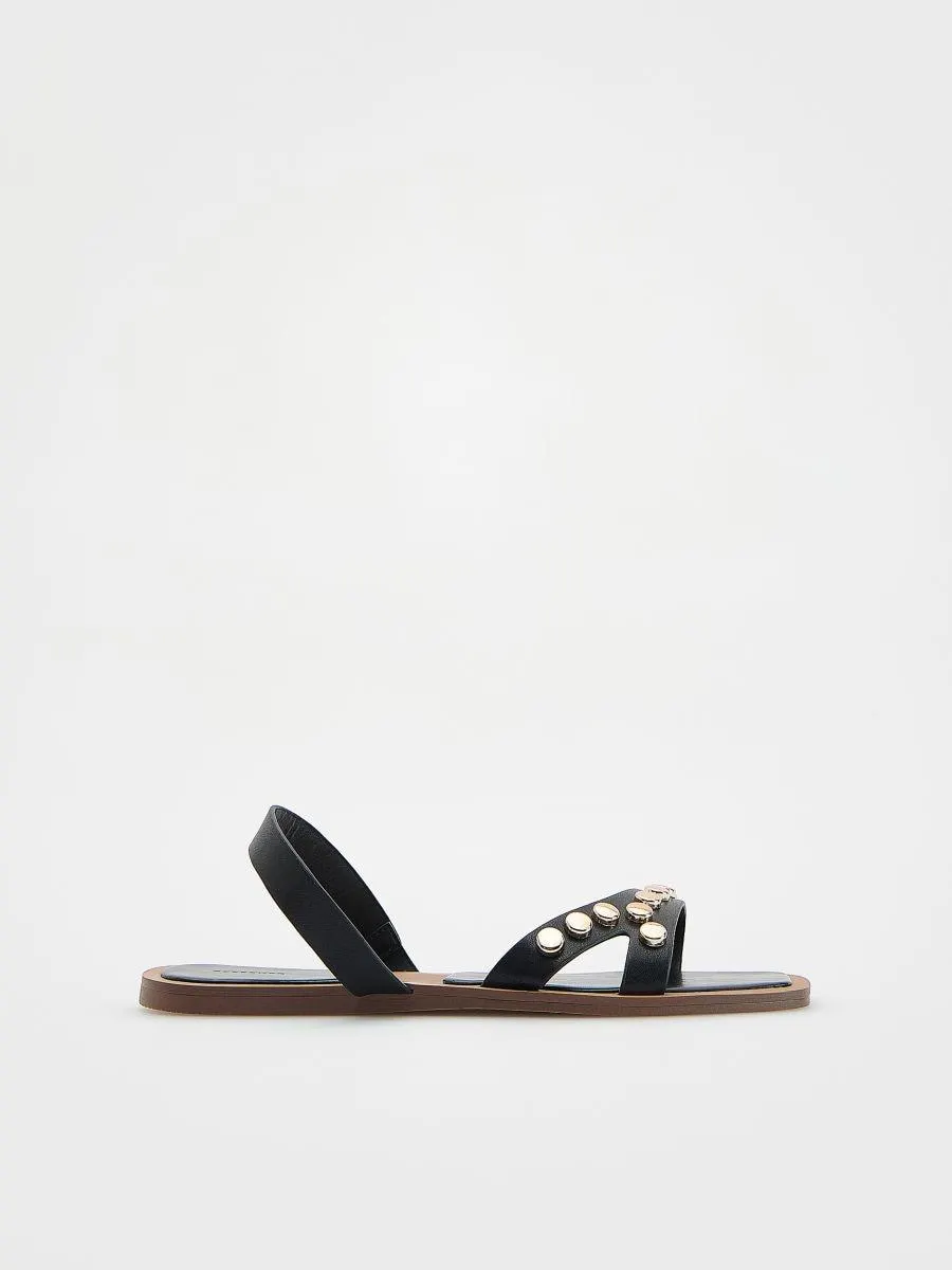 LADIES` SANDALS