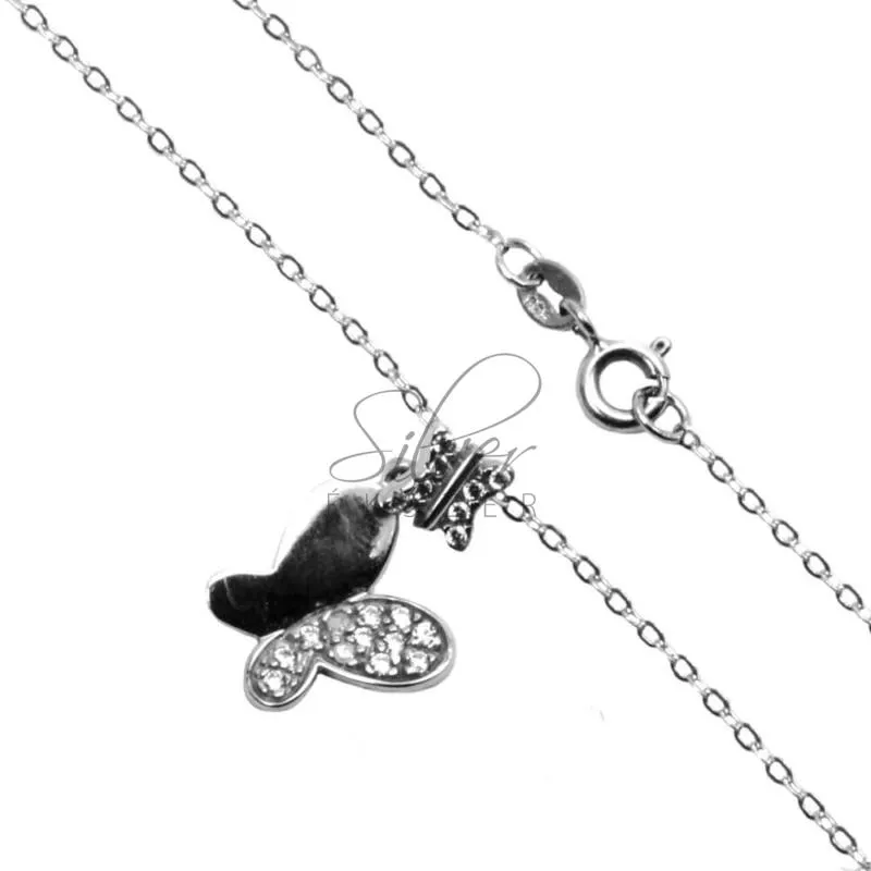 Fehér arany nyaklánc pillangó medállal