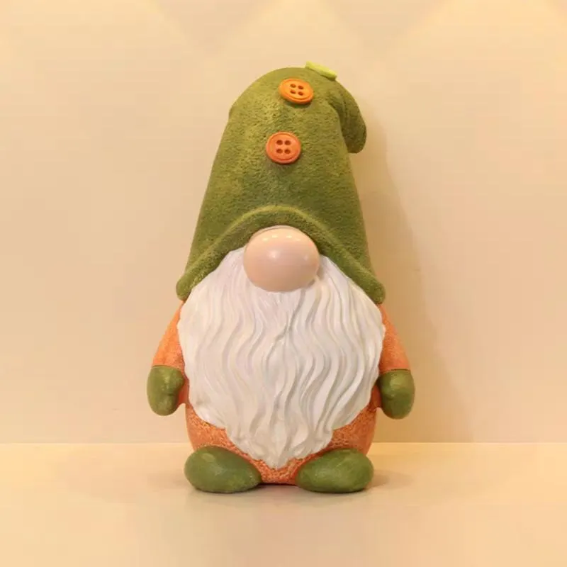 Zöld sapkás manó dekoráció/persely