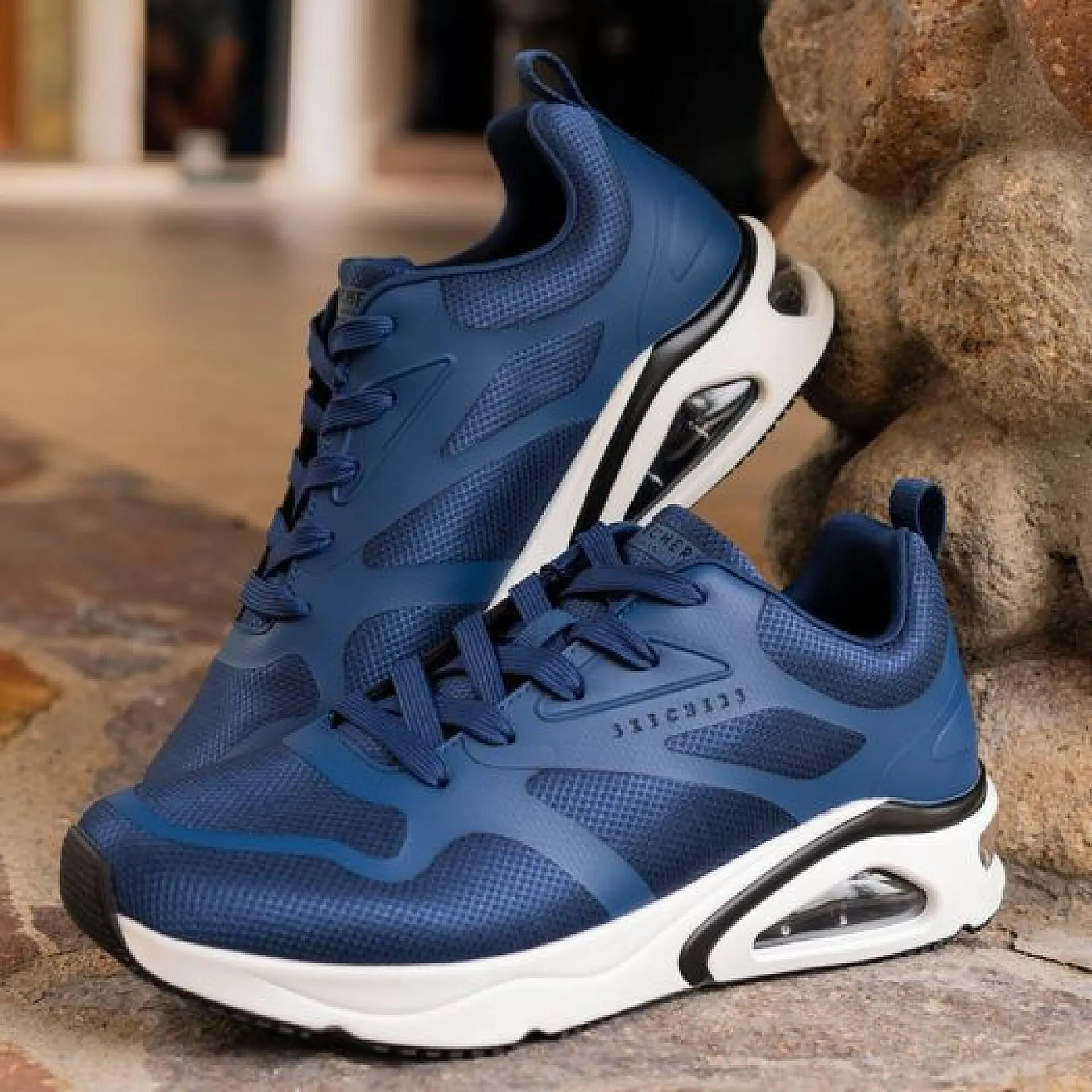 Katalógus SKECHERS akciós újság március 29.-tól április 9.-ig 2024. - Oldal 4